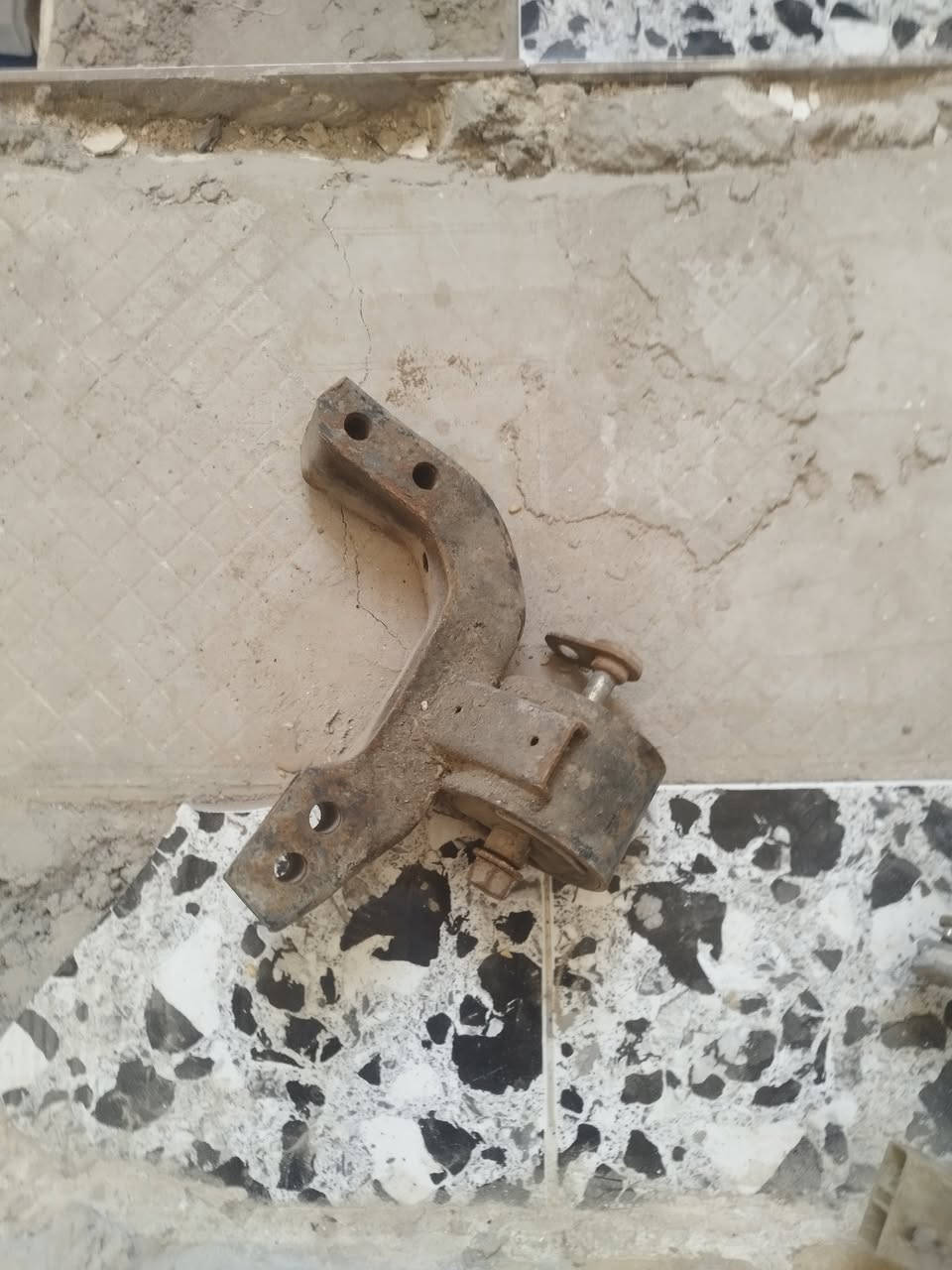 اخوان سلام ع@ليكم غراض تفصيخ النتره دمعه قديم لبيع للاستفسار رقمي***********
