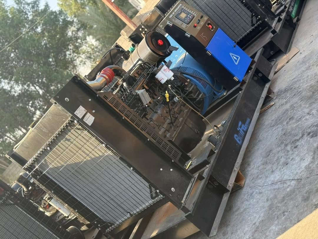 السلام عليكم تم وصول مولدات نوع كمنز 250 كيفي إلى 150 كيفي العنوان بغداد رقم ***********
