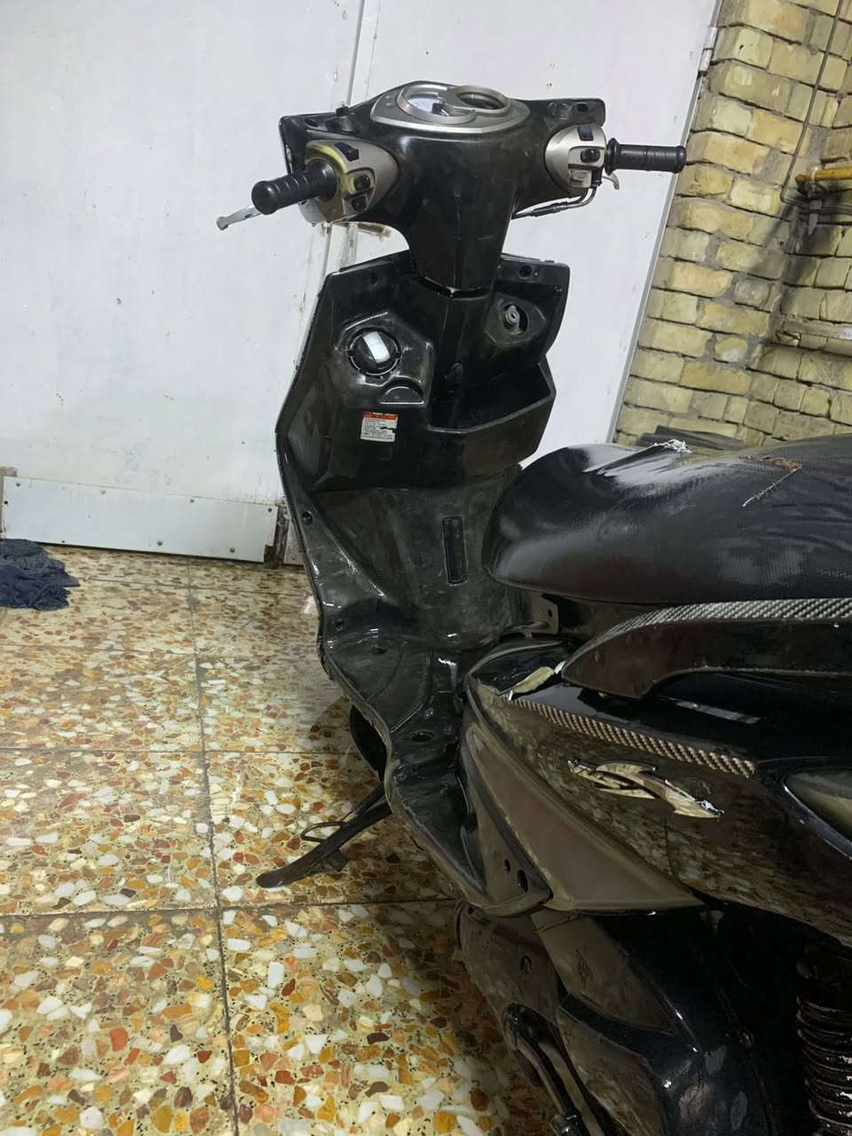 سلام عليكم للبيع سكنس فحل كوري نوزل دراجه حلوه نقصهة ستان تعليك وكفر طاك شويه مكينه بلاديه ما مفتوحه كهربائيات كلهة شغال نكره سلف بكل وقت رايدهة ب٦٠٠ وبيهة مجال مكان الشعب ***********
