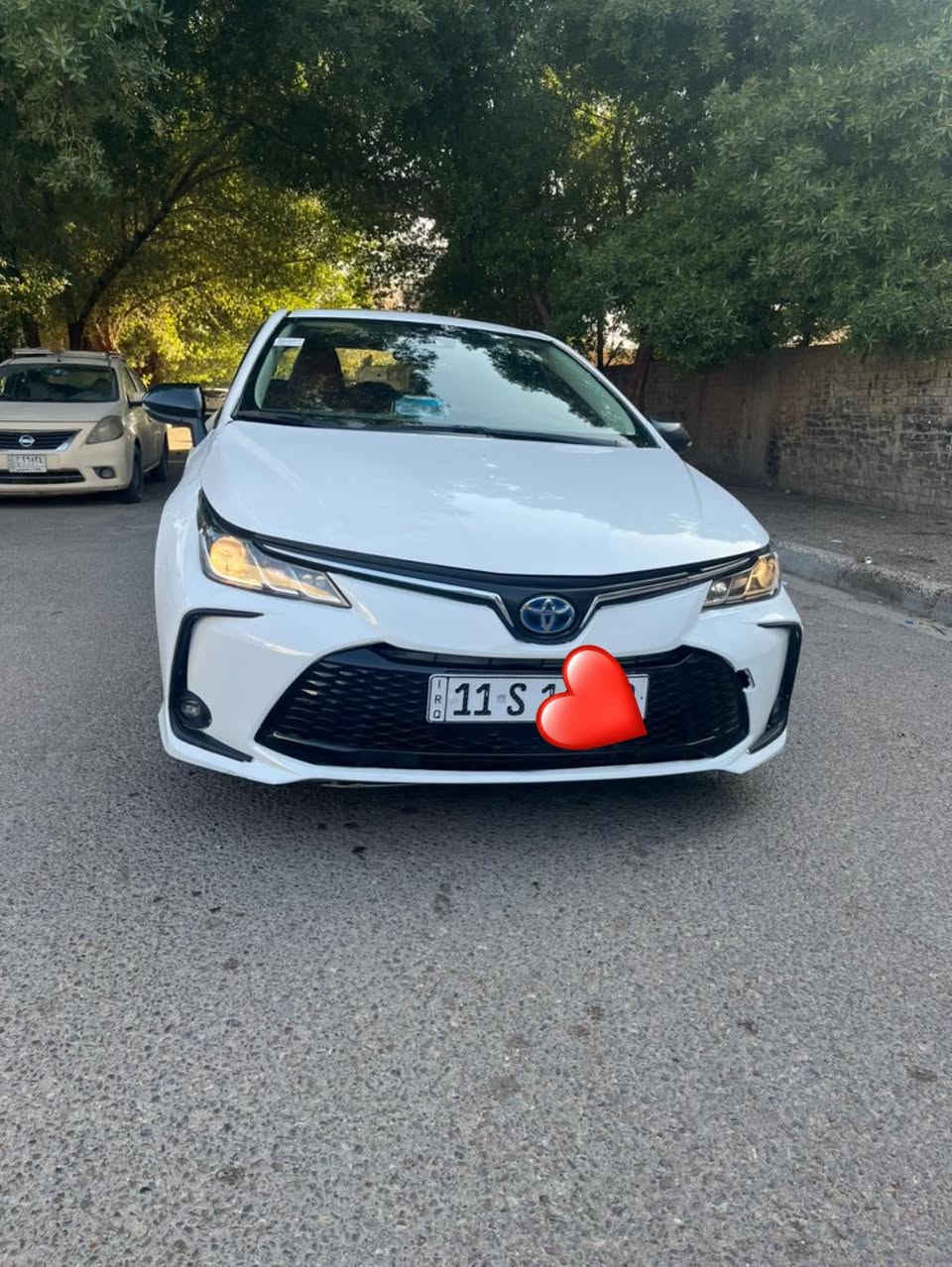 سلام عليكم من رخصه الادمن الطيب عندي كورلا هايبرد صيني شكل الخليجي بغداد بأسمي السياره موديل ٢٠٢٢ الوجبه الاولى ام العلامه الزركه ماشيه ٥٧ الف كيلو السياره جاهزه ومابيها نقص مكاني بغداد الرصافه مراوس او بيع ب١٣٠ وبيها مجال وتفاصيلها بلسونار بنهايه الصور نشرته اسف ع اطاله وهذا رقمي
 ***********
