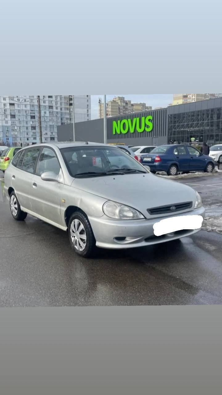 السلام عليكم
مررخصه لادمن 
كيه ريو كوري اصولي ما اندل راعيها ما اندل راعيها 
محرك 1600 الاقتصادي تبريد تخم تاير كير محرك 
السياره وارد خليجي بدون ضربه ماشيه 80الف 
مصبوغه عام اثر جراد 
السعر 38وبيها مجال 
مراوس هم ترهم 
رقمها ذيقار 
وتساب فقط 
***********
