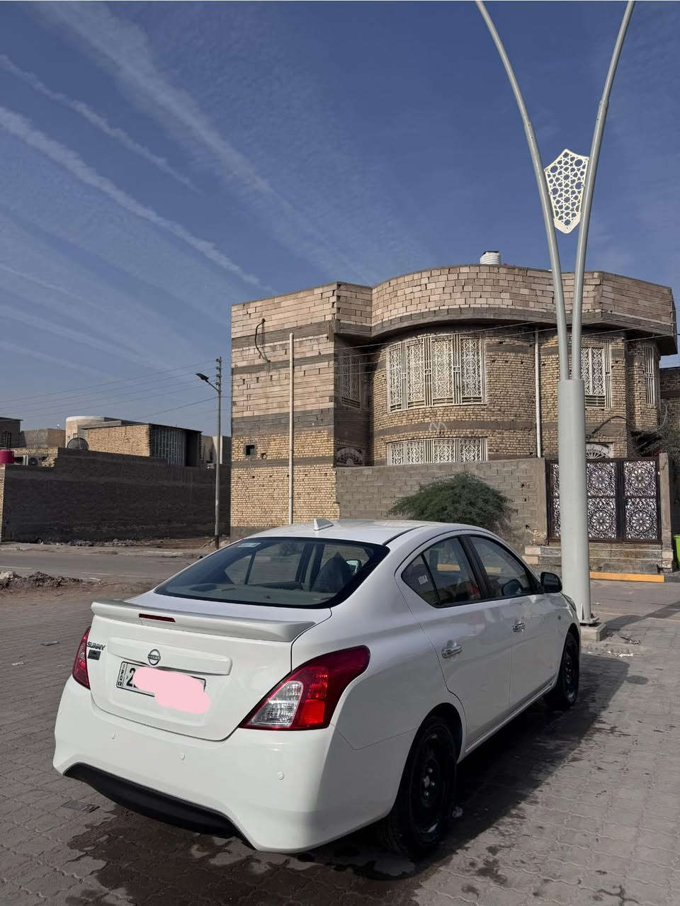 نيسان صنـي 2024  هندي للبيع 
ماشية 23km
ام الشباك الجديد 
رقم اربيل بأسم الشركة 
قطعتين صبغ 
السعر 122
رقم صاحب السيارة ***********
