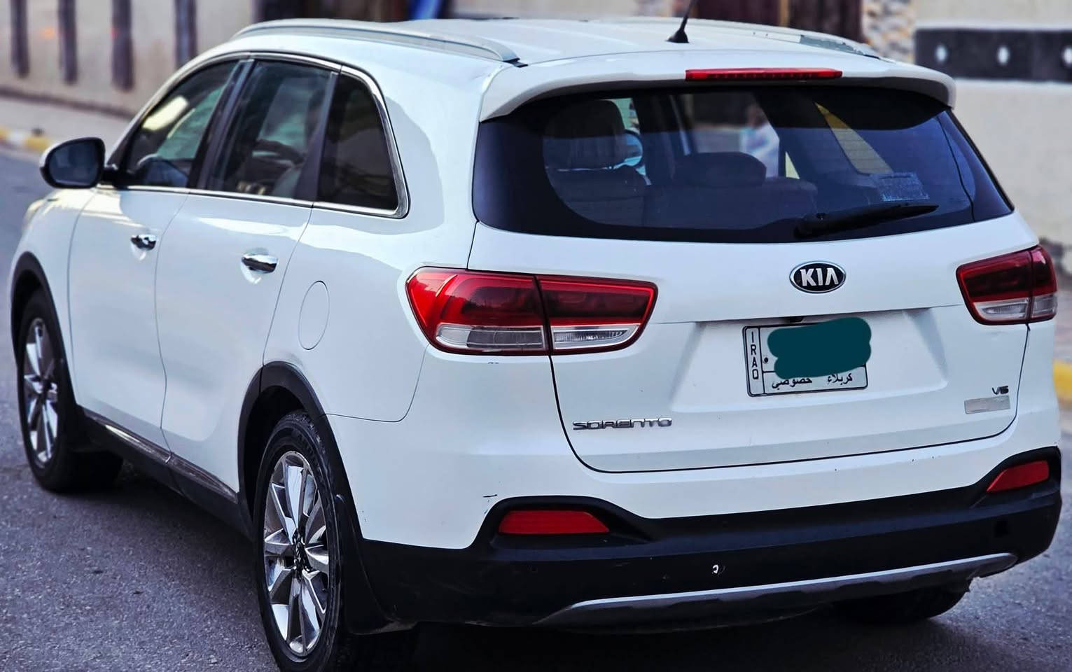 تحيه طيبه سورنتو ٢٠١٦ خليجيه ٦سلندر مكفوله قطره صبغ مابيها عده شكم رصعه بصيطات جاهزه من كلشي السعر١٨٥ مكاني واسط نعمانيه للاستفسار الاتصال بالرقم ***********
