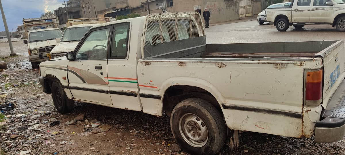 پیکاب  مازدا 91 شەرت تحویل و وکالە
*********** أربيل, العراق
