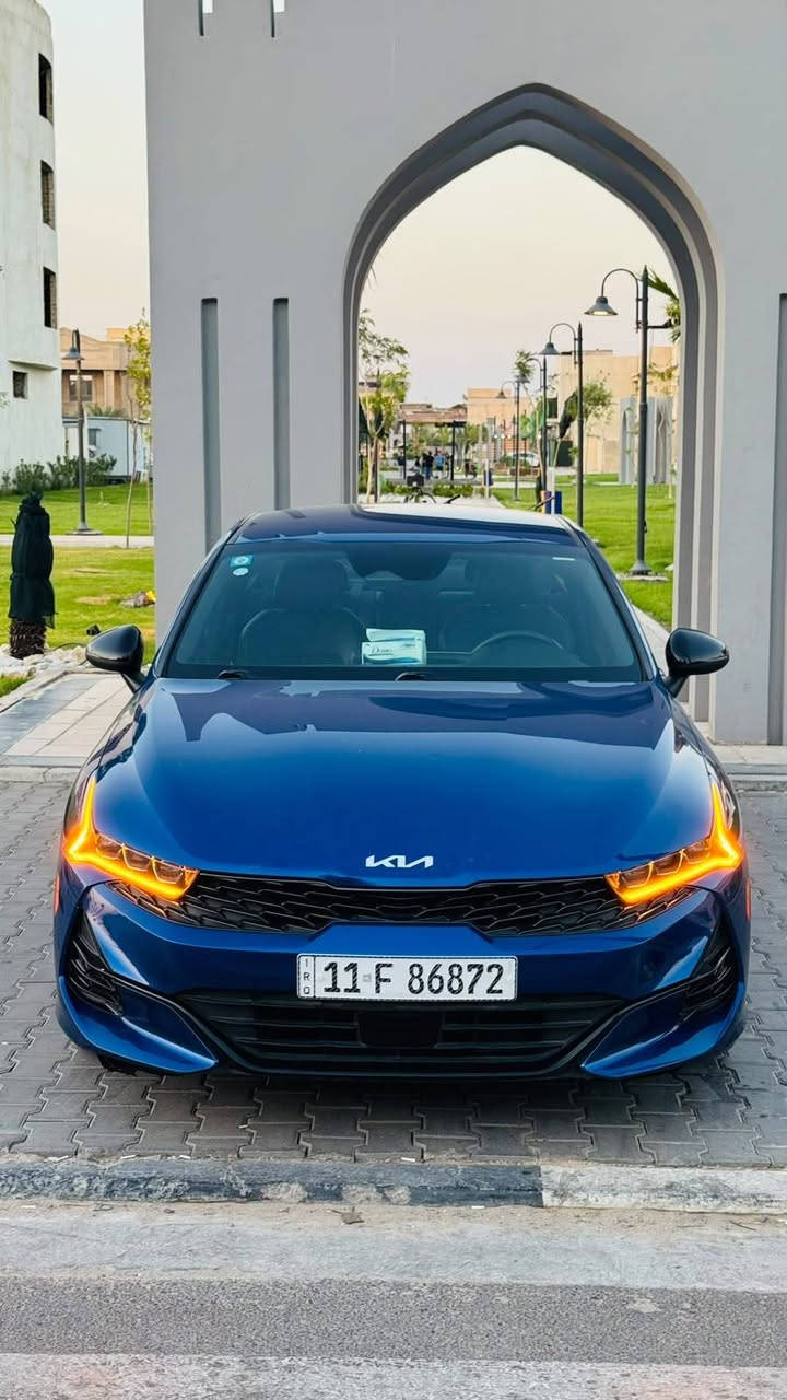 السلام عليكم K5 GT Line
موديل 2023
محرك 1600 تيربو 
تبديل (بابتين وصبغ بداير) 
بجم كبس 
جيتي لاين فول عدا البنوراما 
مواصفات جلد 
كامره شاشه  بصمه  تشغيل عن بعد _ ويل كب  
تحكمات  حساسات  رادارات _ شاشه كبير 
انظمه قياده  مثبت سرعه  مانع انزلاق _ مانع انحدار 
      السعر 165$
مكان بغداد شارع فلسطين 
رقم الهاتف :***********
