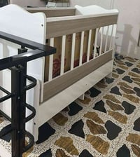 طقم أطفال • كمية كبيرة • بدون تلف