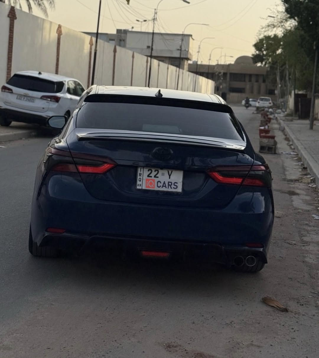 سلام عليكم 
كامري 2023 SE 
ماشيه 70 الف كيلو 
ويل حجم 19 
جاهزه بدون نقص بيه فقط PDR موضح بلسونار
مكاني بغداد ***********
