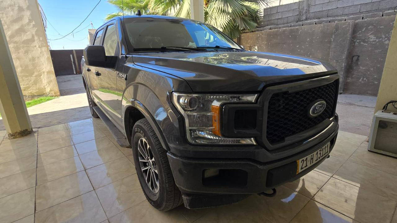 لمعرفة السعر اكتب كلمة (تم) بالتعليق يجيك السعر خاص💐

فورد f150  2020 
محرك 5000 / 10نمر 
مواصفات عادية  ماشية 117m 
كفالة كير محرك تحويل 
الضرر: سرقة جامرلغ ايمن وبنيد 
الجامرلغ الايسر معير بلادي 
الباب الخلفي بيهة صبغ قليل جداً

مكان السيارة ديالى

***********☎️
