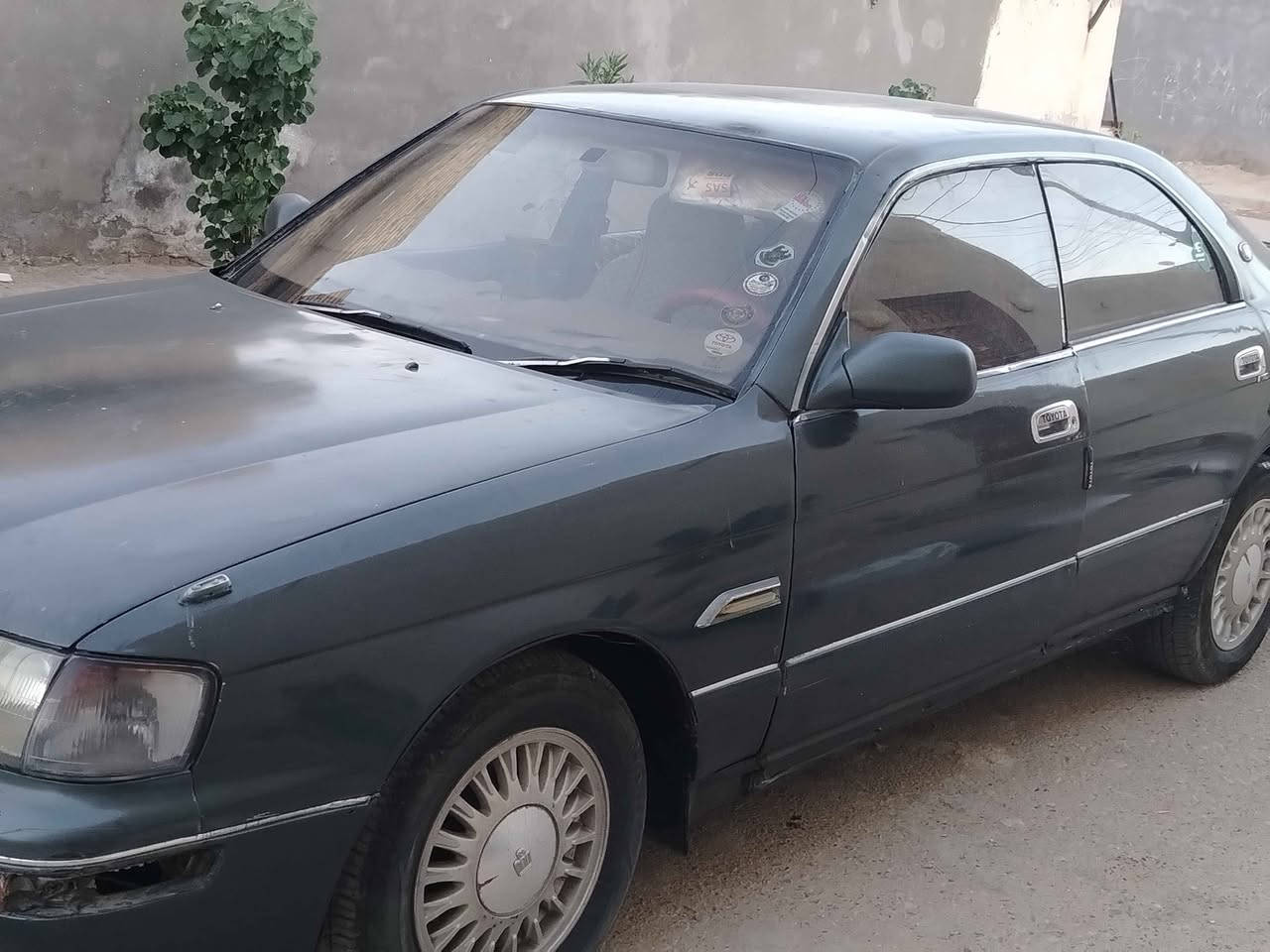 السلام عليكم ورحمة الله
للبيع بطه متصل لون زيتوني موديل 1991 رقم بغداد بدون تحويل. ما اندل راعيها ابيعها كوم حديد فقط اصوليات بل مرور
گير ومكينه 2500 شرط النظافه طك بيها كازكت وما مصلحه سياره شغاله وتمشي
السياره كفاله عامه من كص ونقل وعيب وضربه واصوليات فقط رشه جماليه اثر جراد مابيها قط السياره جاهزه من دواخل حاويه  تخم تاير حداديه كهربائيات كلها شغاله ويل بچم بك لايت ادامه جديده باتري داينمو سلف مامخلي بيها نقص مال جناي مكان السياره ميسان السعر 26 وبيها مجال بسيط 
للاتصال،، *********** عمارة, ميسان
