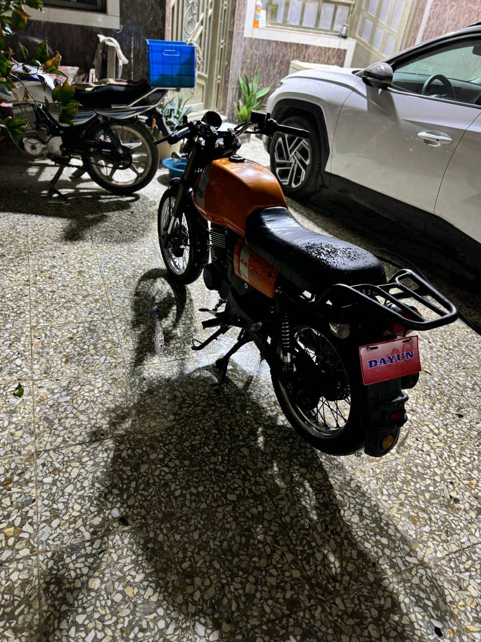 دراجة لايتي محرك ميتين موديل 22 مكفولة الدراجة ما ناقصهة برغي سنوية بيهة باقي استلام اللوحات فقط مكان الدراجة كربلاء حي العباس 