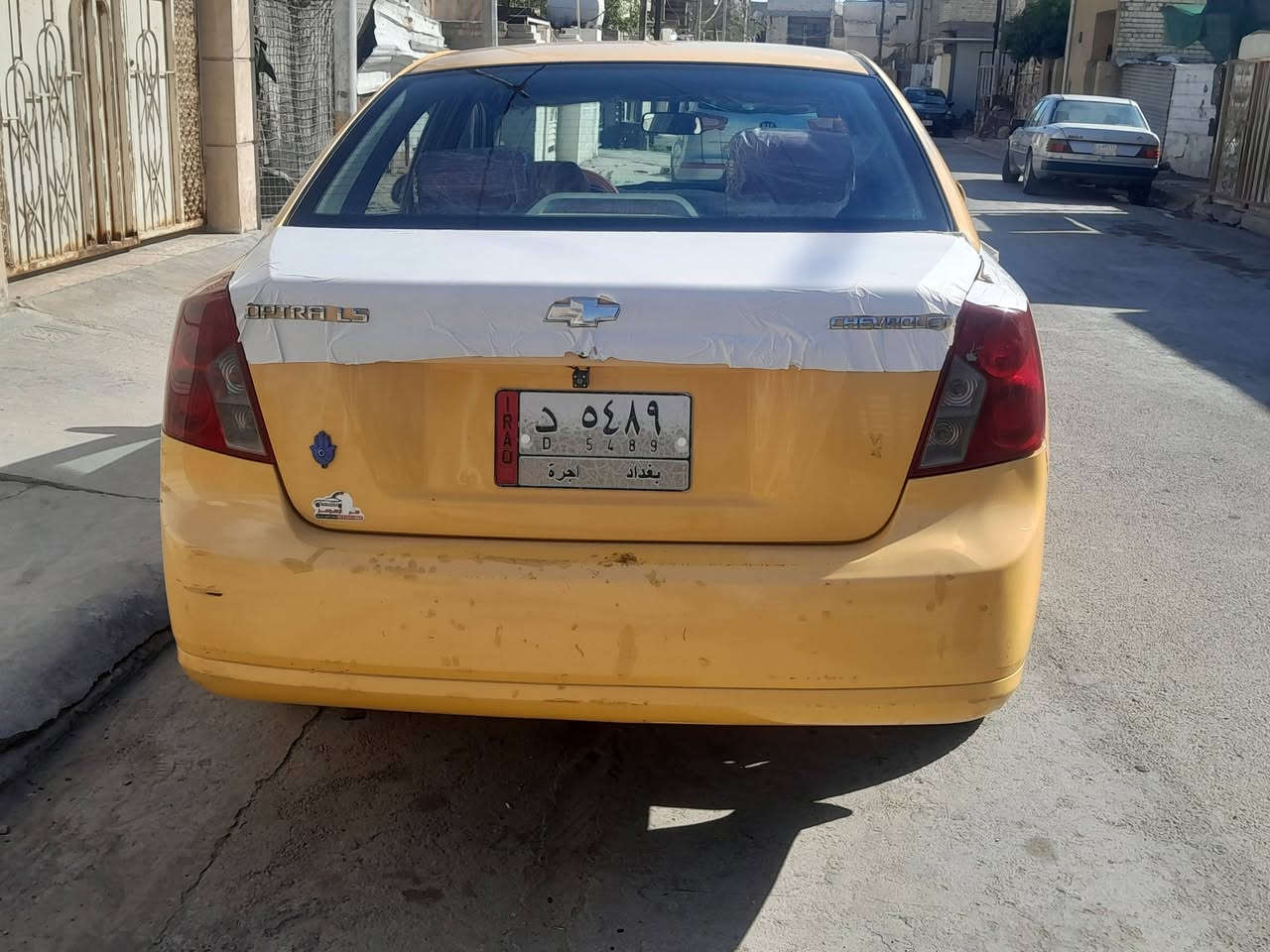 اوبتره شركه العامه للسياره مديل ١١ بيه صبغ يم اليده مال باب السايق وعندي سونار وبيه شويه جراد سعره ٦٩ وبيه مجال قليل مكاني بغداد ***********
