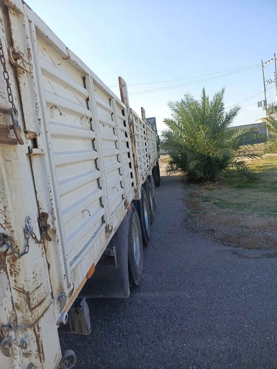 عريانة تركية تخم تاير اربع دناكير السعر ١٧٠ ورقة
***********
