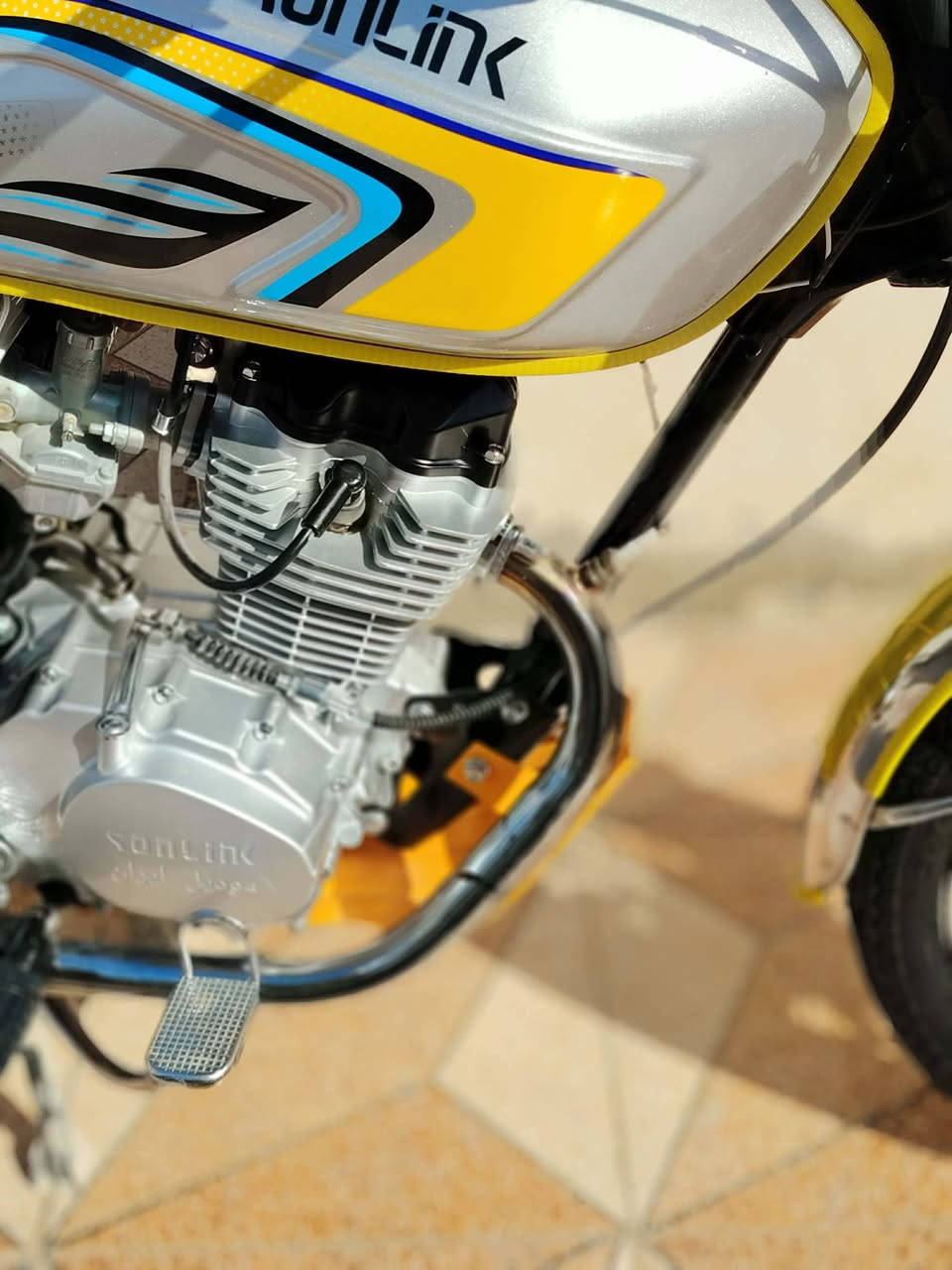 سلام عليكم دراجه للبيع مديل2025بعده بل جيس. معدل 130وفوك شرط. مكان كوت السعر 800وبيه مجال حك الجيه. ***********.. اوراق اسكنر.
