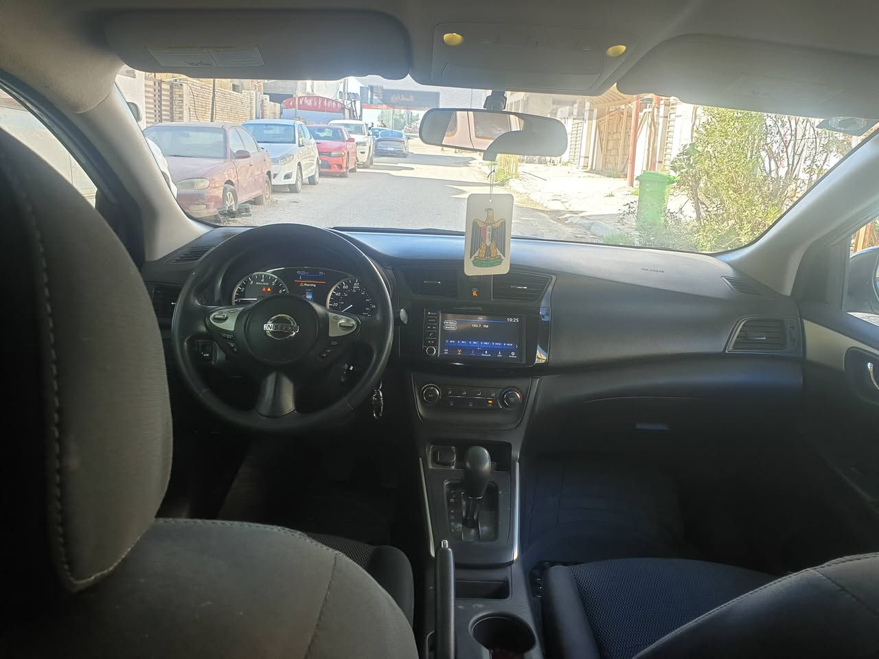 نيسان سنتره موديل 19وارد امريكي رقم نجف سنويه 26 بسمناحادثها فقط طرف لبنيد من جه ليسره وبارد باب لي خلف صدر سعر 120 بيها مجال *********** مكان سياره واسط
