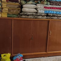 بوفيه • جديدة • بدون مقابض