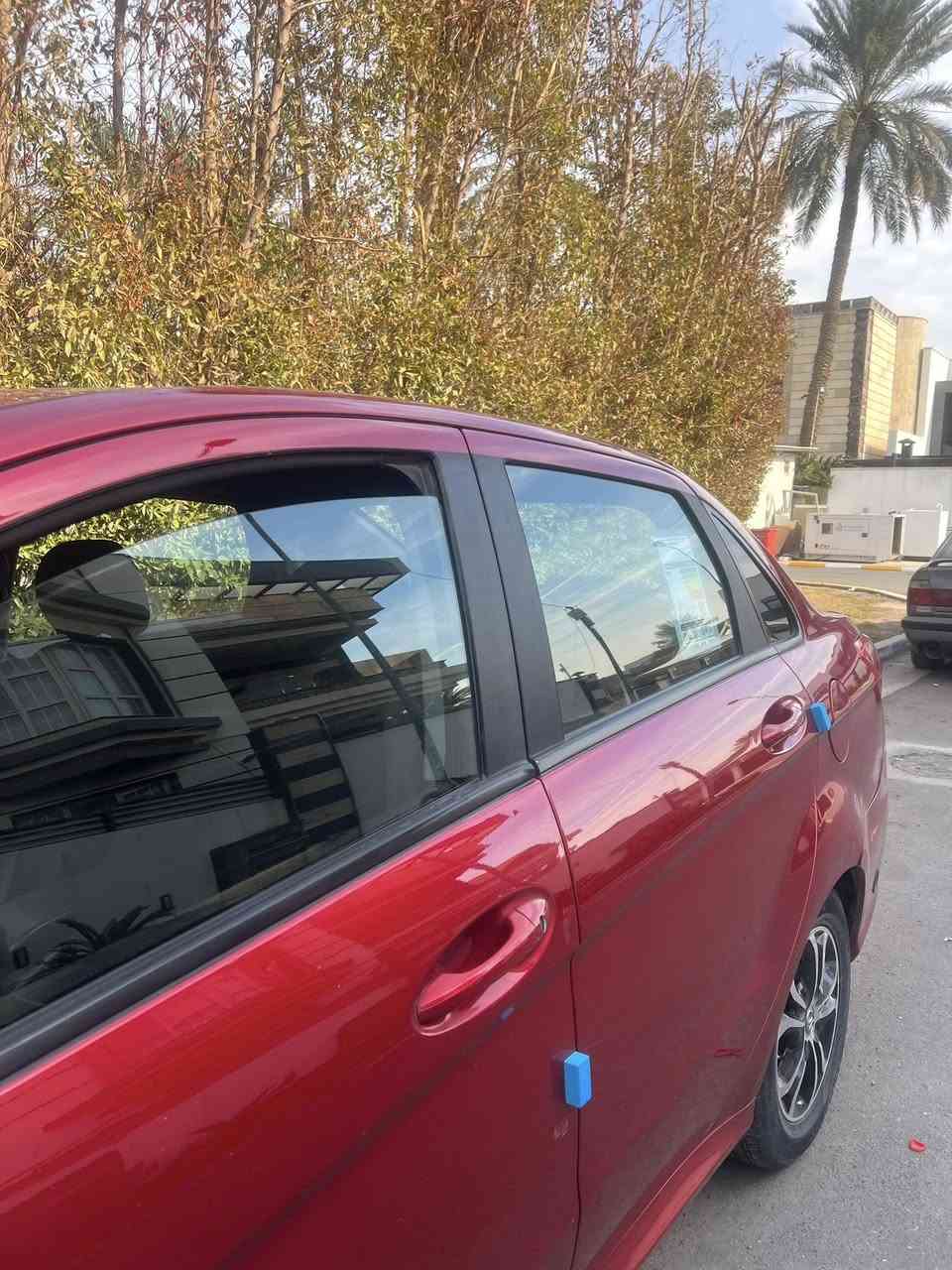 … السلام عليكم
- للبيع سيارة BAIC 
- الموديل : 2019 
- العنوان : بغداد 
- بانزين + تم اضافة منظومة غاز 
- كاميرا وشاشة 
- الداخل : قماش 
- 5 راكب 
السعر 7،900$ وبي مجال 
التواصل : ***********
