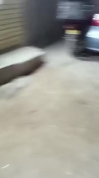 بيت مساحةً 100 متر 5x20 طابق واحد كامل فول بناء حديث 2025 كامل طابو زر...