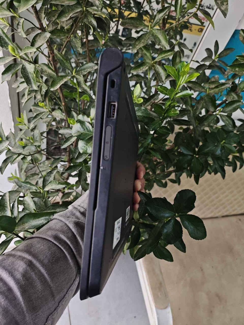 لاپتۆپی دیێڵ بۆ فرۆشتن ئەوروپی زۆر کەم ئیشی کردوە 
شعنی 5 سەعات بۆ 10 سەعات خۆی دەگرێت زاکیرەی موبایلە 128 گێگا زۆر سەریعە بۆ ئیشیە سەرەتایەکان و کاری مۆبایل و داتا و چاکردنەوەی مۆبایل ،  ویندۆزی 11 هەموو ویندۆزەکان مەزبوت ئیش دەکات . 
WINDOWS 10 PRO 

نرخ / 85  هەزار 

***********
***********
ناونیشان قەڵادزێ بشدار, السليمانية
