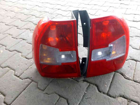 سلام عليكم  البيع لايتات كية سبورتج تفصيخ وبكلايت كية سبورتج  مكاني بصرة وهذة رقمي  *********** 
مامتواجد على نت ***********
