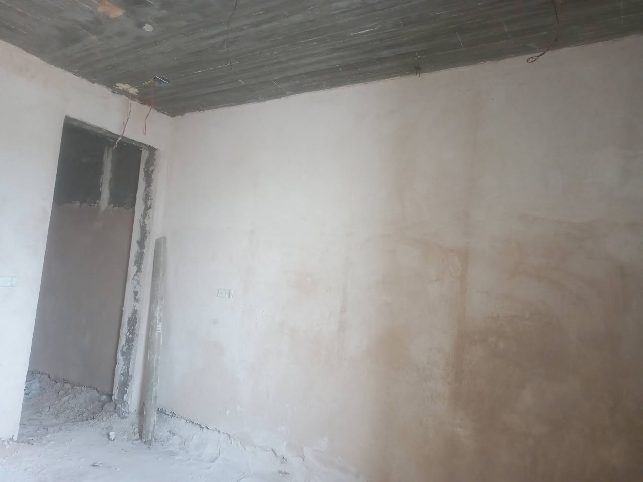 السلام عليكم لبخ اسمنت وجص وبؤرك شغل درجة اولي استلام مهندس متفرغ حاليا ***********

