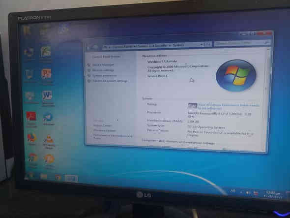 للبيع حاسبة مكتبية مواصفات عادية شغالة 100% ، رام 2 gb 
السعر 125 الف
بغداد حي الجامعة 
***********
