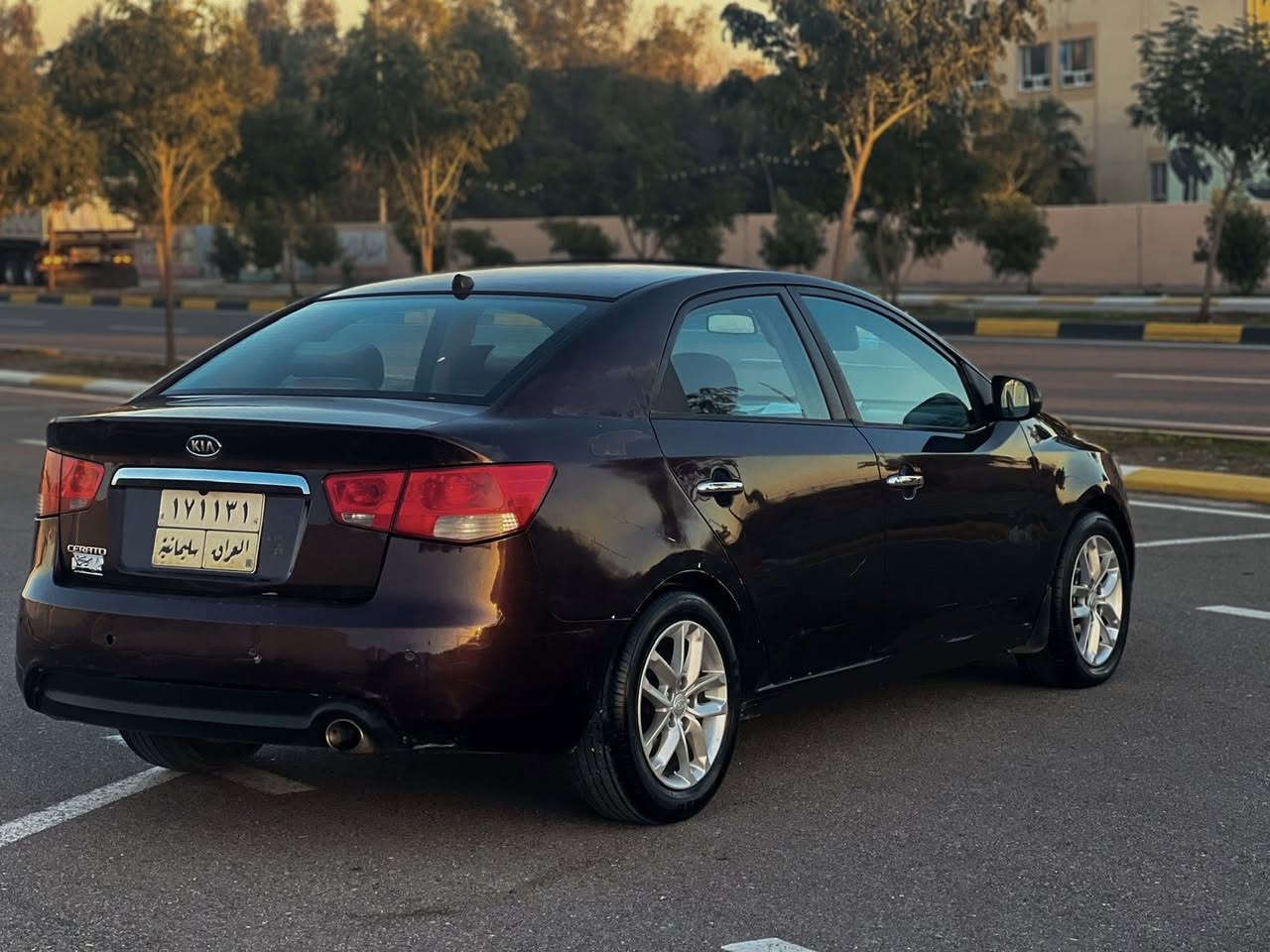 کیا سیراتۆ مودیل 2011. گیر تۆماتیک. فول مواسەفات تەنها بەسمە نیە. یەک پارچەی بۆیاخە. سۆنەریم داناوە. مەکینە و گیری نەکراوەتەوە. بەشەردی گیر و مەکینە و تووند و تۆلی. سەنەوی تازەیە تاکو ٢٠٢٧ بەشەرد تحویل و غەرامە. سەیارەیەکی زۆرپاک و مالی دۆست سعر فرۆشتن ٩٢ گەلا
شوین کەلار

***********
واتس اپ و ڤایبەری لەسەرە. 
***********
