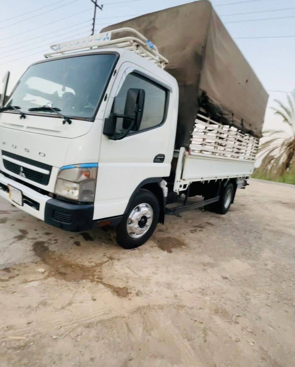 السلام عليكم/ للبيع كنتر م ٢٠بغداد بسمي تحويل مباشر مكفوله فقط بارد باب السايق جاهزه كير محرك اكسل تبريد تخم تاير ١٧ونص بغداد اليوسفيه /السعر ٢٣٥ورقه/ ***********
