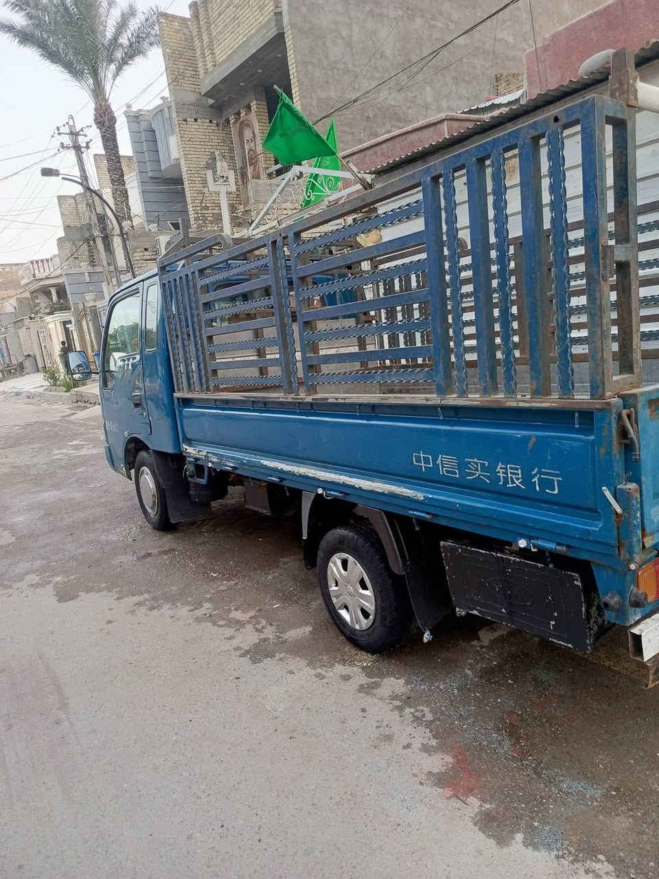 السلام عليكم كيا موديل 2000مكينا خير من الله اكسن خير من الله كهربائيات جدد عنوني بغداد رقم الهاتف ***********

