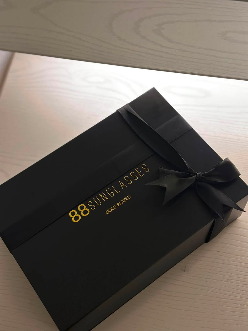 نظارات شمسية رجالية و نسائية للبيع جديده غير مستخدمه مطلي ايطاره الكامل بالذهب من براند 88مع وصل ضمان


**إذا كنت صاحب هذا الإعلان وتريد حذفه لأي سبب، رجاءا أرسل رسالة إلى الدعم الفني**