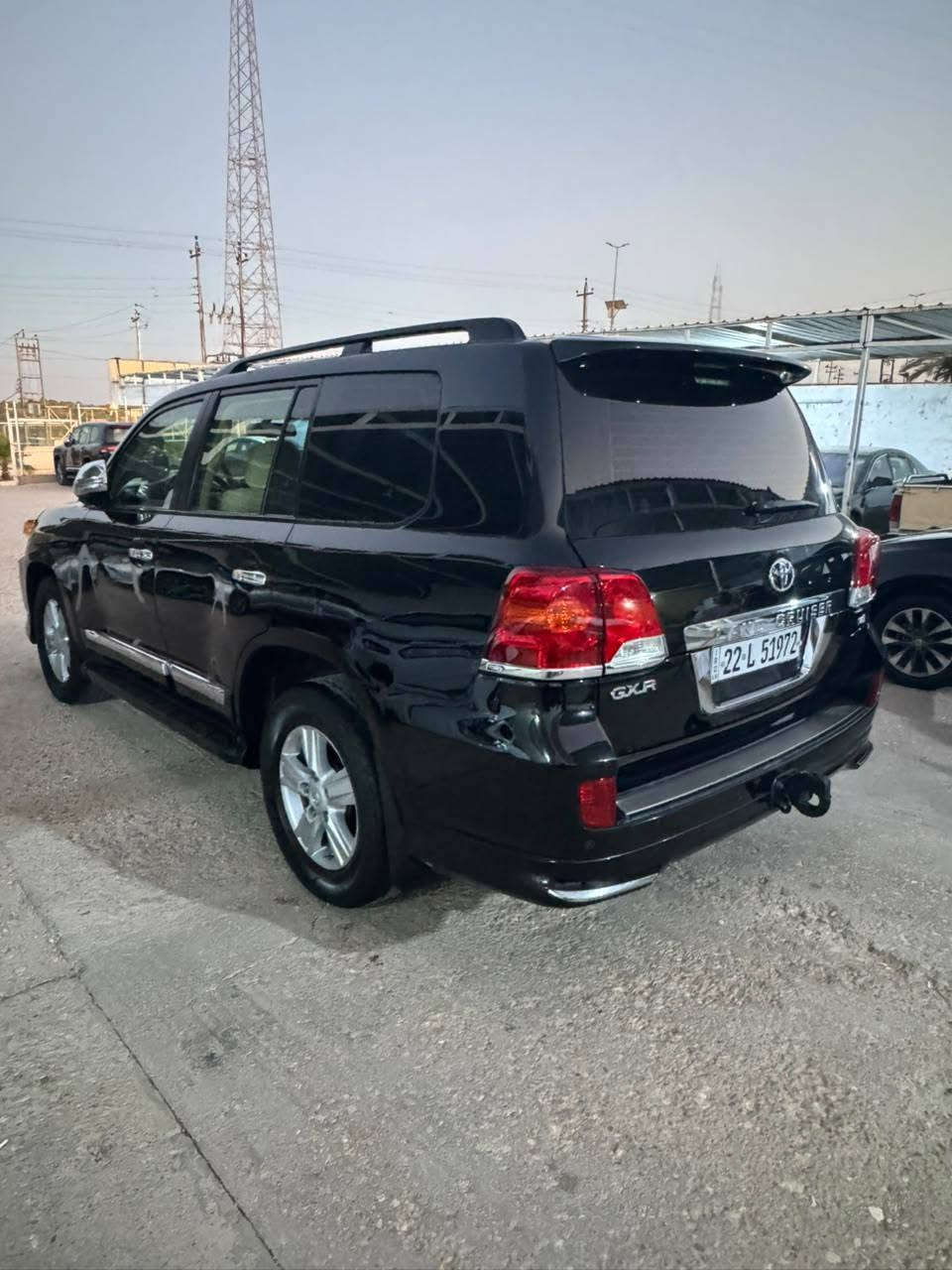 يالله السلام عليكم
لاندكروزر  موديل 14
مكينه v8. 4600
مكفوله كفاله عامه 
ماشيه 160

السياره كلهاا بلاديه 
استخدام شخصي برغي مامفتوح بيهاا 

مكان السياره الانبار حديثه 

الاتصال ع الرقم ***********
