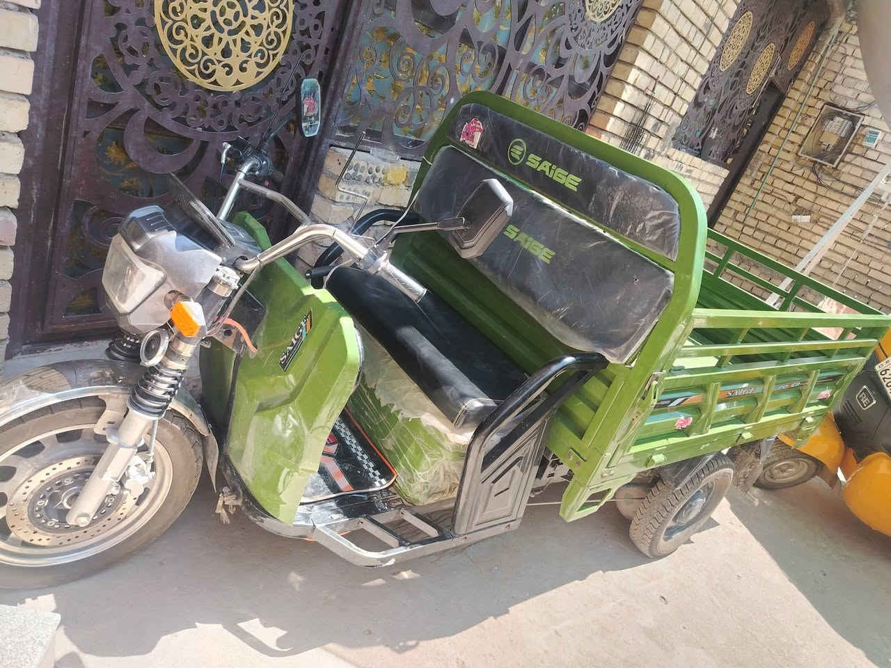 سلام عليكم ستوته شحن البيع اخت الجديد والله العظيم تجي وتشوفه مكاني بغداد شعله سعر خاص الرقم ***********.
