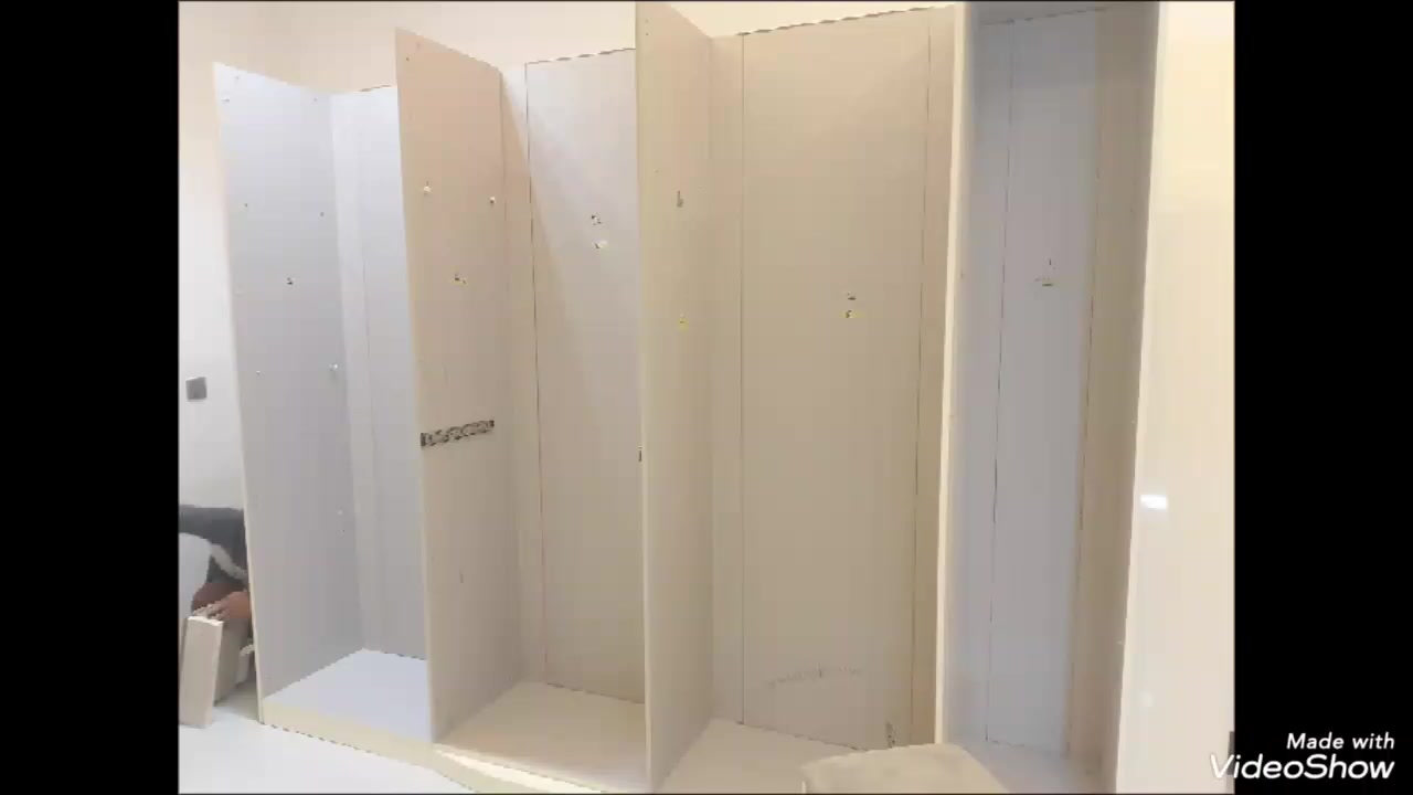 نجار غرف فتح وشد ونقل وصيانة تركي عراقي ماليزي يوجد كادر عمال متخصص 
ونقل الأثاث العام داخل وخارج كربلاء بأنسب الاسعار للاتصال ***********او. واتساب
