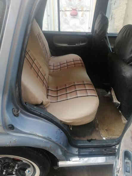 السلام عليكم كيا سبورتج للبيع موديل ٩٤ رقم دولي بسمي مكينا كير اكسل مقفولات العنوان بغداد الشعب *********** السعر ٤٢
