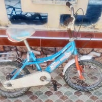 باسكل للبيع نضيف استعمال قليل السعر 10الاف 07818605396