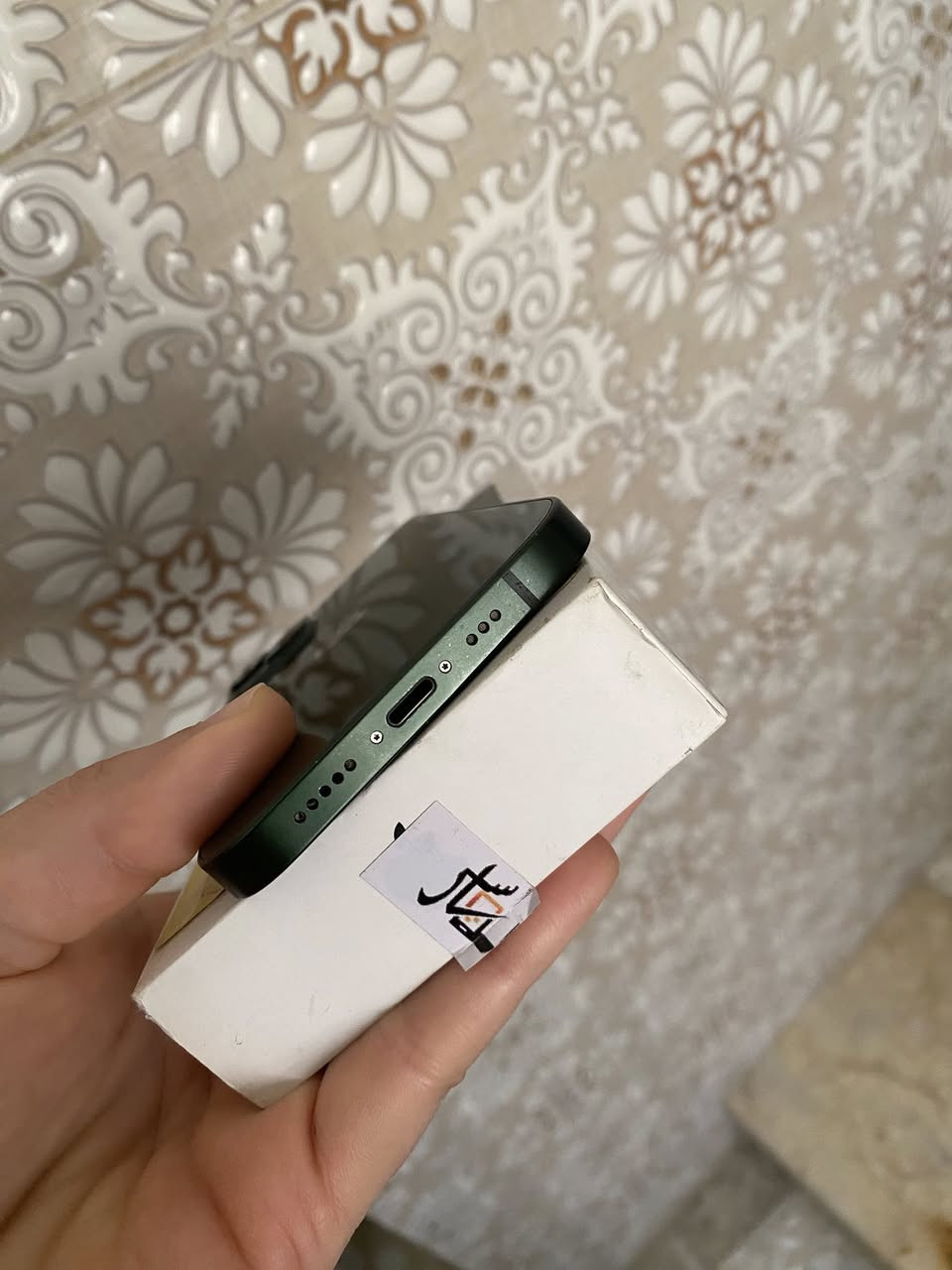 ١٣ ذاكره ١٢٨ بطاريه ٨١ جهاز بلادي مكفول كامل ملحقات باكيته الاصلي سعر ٣٩٠
من بغداد ***********
للبيع او مراوس
