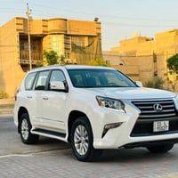 برادو لكزس موديل 19 سياره جاهزه من كل شيء تخم تاير حداديه باسمي تحويلم...