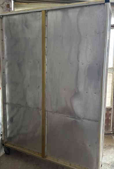 اسلام عليكم رفوف  المنيوم او مكتبه هم صير متحركه جديده ونضيفه كولش مثل مشوفون الضهر الصفحه الوجه كله نضيف للبيع السعر خاص توصيل ماعدي مكاني نجف كوفه والي يحب يخابرني هاذه رقمي ***********
