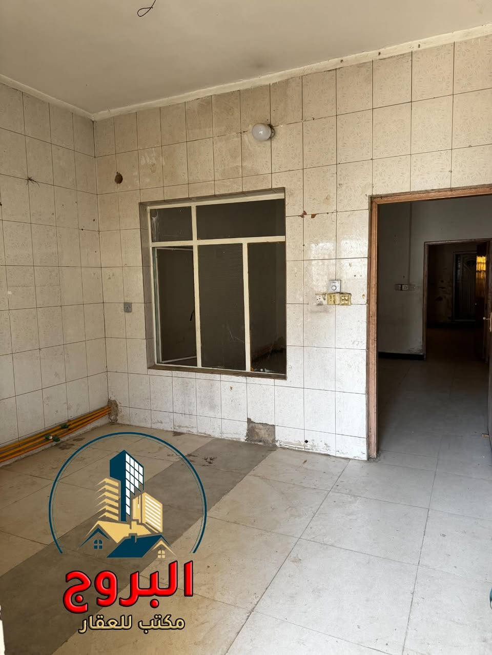 دار سكني للأيجار المساحة 80م / طابق واحد
بغداد / الدورة / منطقة  ابودشير قرب مستوصف التحدي 
***********
