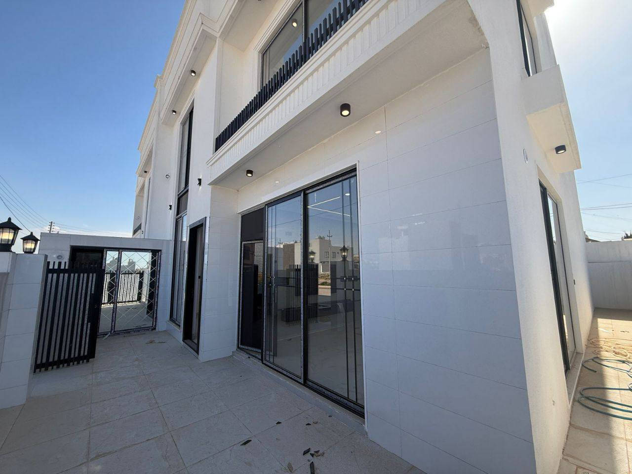 #عقارات_حبيب_علي
🔸سند طابو يتسجل بإسم اي عراقي
📍أربيل-بيت للبيع حي فرمانبران امر لواء ع سايدين 30M
➖مساحة 150M طابقين مربع ركن
يتكون⤵️
➖4غرف نوم 
➖استقبال-صاله-مطبخ-مجموعه صحيات-كراج

***********
***********
لمشاهدة الفيديو والسعر والباقي من العروضات ادخل للقناة رابط القناة👇
https://t.me/habeb2ali

#عقارات_اربيل #شقق_للبيع_اربيل #بيو_لبيع_اربيل  #فلل_للبيع_اربيل #مجمعات_سكنية_اربيل
 #عقارات_كردستان  
#استثمار_عقاري_اربيل #عقارات_بغداد_سليمانية_اربيل  #عقارات_شمال_العراق  

14 دفتر 20 ورقه
