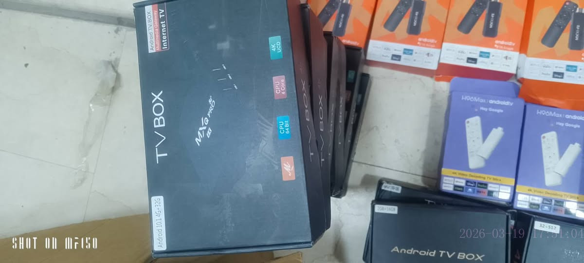 متوفر تيفي بوكس شلعة بيهن اكثريتهن ذاكره 512 و 256 و 128 او 64 و32 و16
