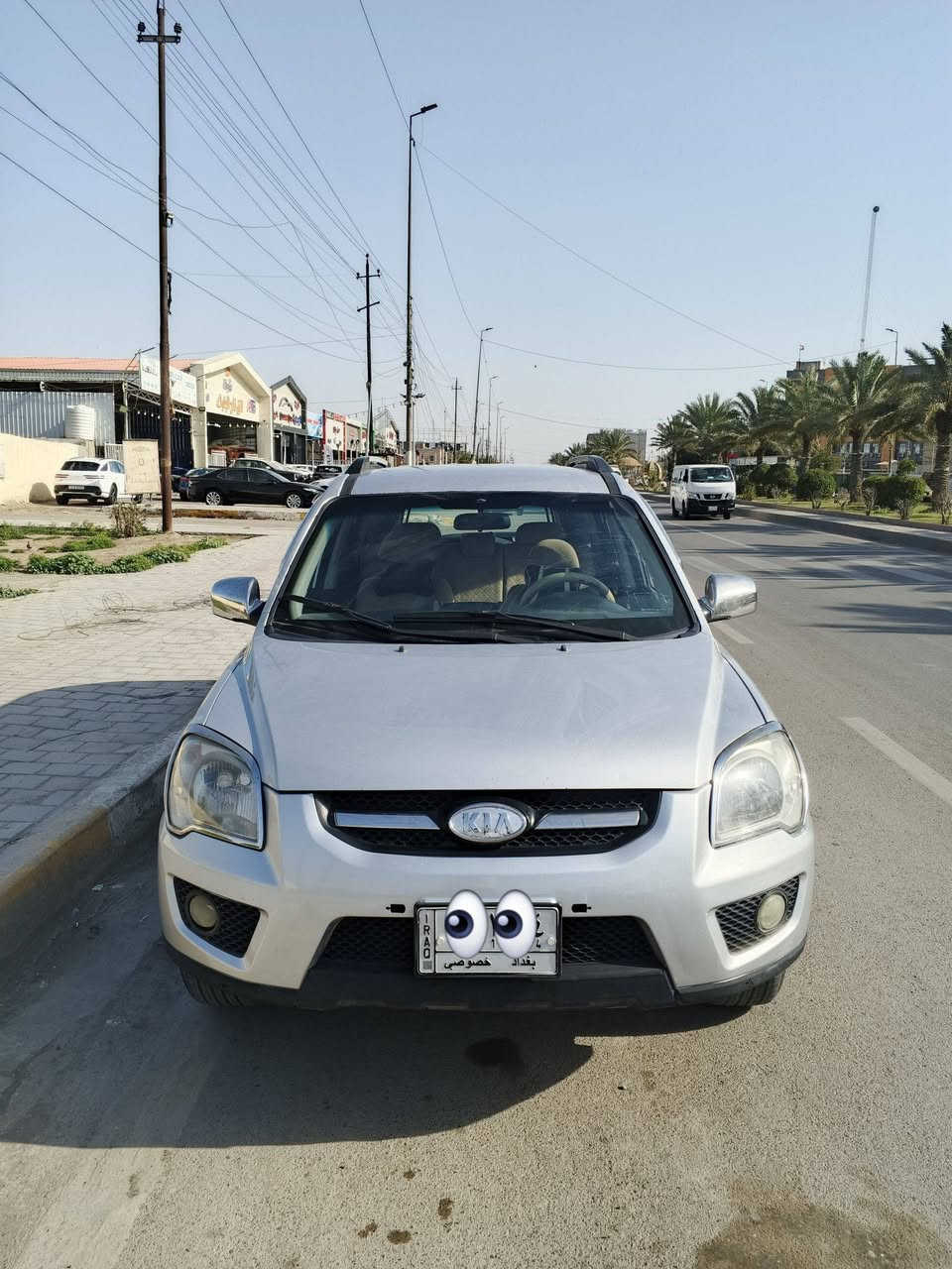 السلام عليكم
سبورتج موديل 2009 مكينة 2000/ 4 اسلندر المرغوبة 
مكفوله من الضربه والتعمير كير ومحرك مكفولات 
رقم بغداد مشروع وطني باسمي تحويل ثاني يوم
صدر امامي خلفي جديد تايرات جديده باتري جديد 
السعر 115$ وبيها مجال مكانها بغداد الشعب 
للاستفسار 
☎️***********
