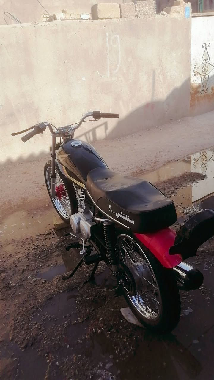 سلام عليكم  دراجه البيع مكينه سيجي نامه مامفتوحه كلشي جديد مكان بصره ابوالخصيب سعر 650
للتواصل ع هاذه الرقم واتساب ***********
