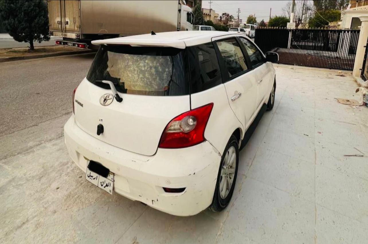 ئۆتۆمبێل: گریتوال مۆدیل ٢٠١١ 

شکل یارس 
١١ وەرەقە غەرامە  

ســــعر $ یەک کۆمێنـت بکە راســـتەوخۆ بــۆ دێـــت🟢

گێر و مەکینە و ئاقلی هەمووی کرایتە یارس 
گێر و مەکینە بەشەرت 
٤ پارچە سبوغ بێ پشت و پێش کەپسە 
ئاوێنە کارەبای چوار جام کارەبا
 تەبرید قفل مەرکەزی بەناو کردن و غەرامە بەشەرت 

ژمارەی خاوەن سەیارە :***********
