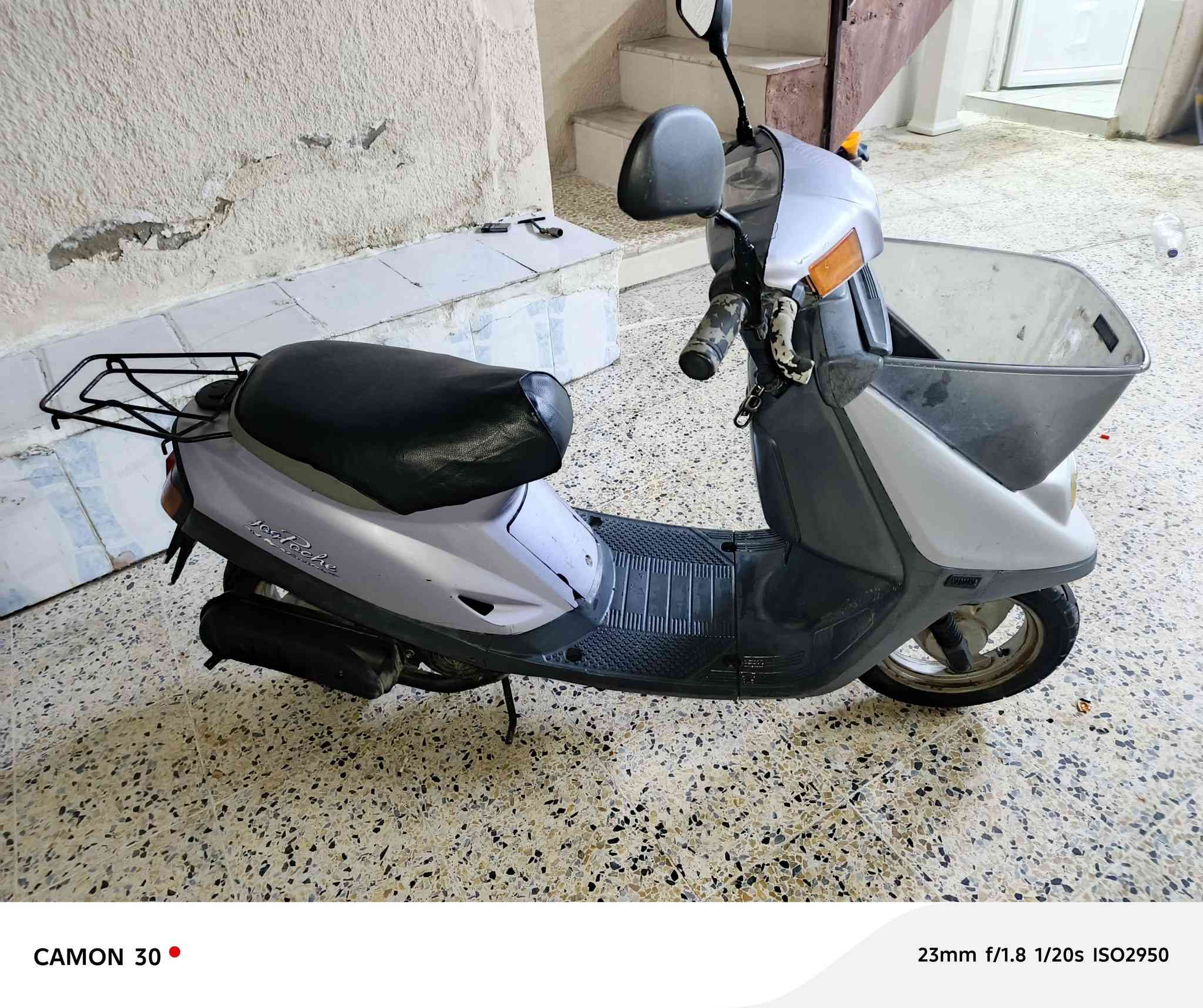 مطور بزون لبيع شارط كلو شغال اسعر ٣٥٠وبي مجال
***********
