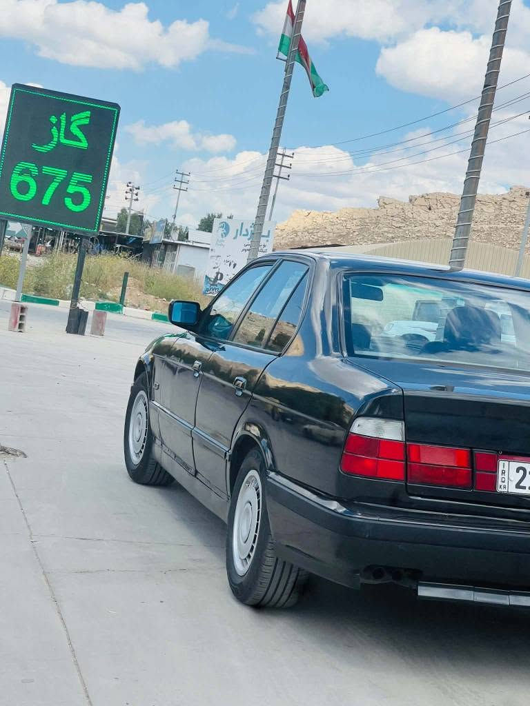 سلاو خواتان لیبیت 
سیارەکە تکایە هین من نیە تیل بۆ ئەم ژمارانە بکن
***********
***********

بی ام مدیل1990کیر عادی محرك 525عد
 کیرمحرك بشرط لاصرف و بخار سنوی بسمي تبرید تدفیە شغال ثلج صدر امامي وخلفی جدید تیارات جدید بطاری جدید 2جام کهربائي سنوی جدید لحد 2029 شاشة ایباد  داخل ساج صبغ عام جمالیة سعر 59 وبیها مجال قلیل سیارە مال بیت مو معارض

Bmw e34 model 90 ،525 گێڕ عادی مەکینە عەدلی مەرغوب کۆبۆن بەنزینی هەیە دووجام کارەبایە ناو فۆڕمیکایە سەقفوو بەرەدەرگام تازە کردۆتەوە عامە بۆ جوانی سەنەوی تا ٢٩ تازەیەبەناوی خۆمەوەیە پێشوو دوای تندوو تۆڵە بێ تەقەوڕەقە دەعامی ئێمە شاشە ئایپادە لاید ئەڵقەیە تایەی تازەم بۆی کڕیوە تەبرید ساردو گەرم سەیارەی مەعرەز نیە نرخ 59 مەجال السليمانية, العراق
