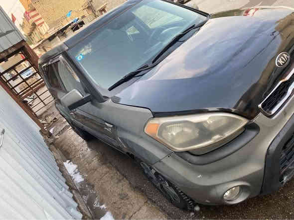 السلام عليكم كيا صول 2013محرك 1600 بيها قطعة وحدة صبغ بالحريه *********** بغداد
