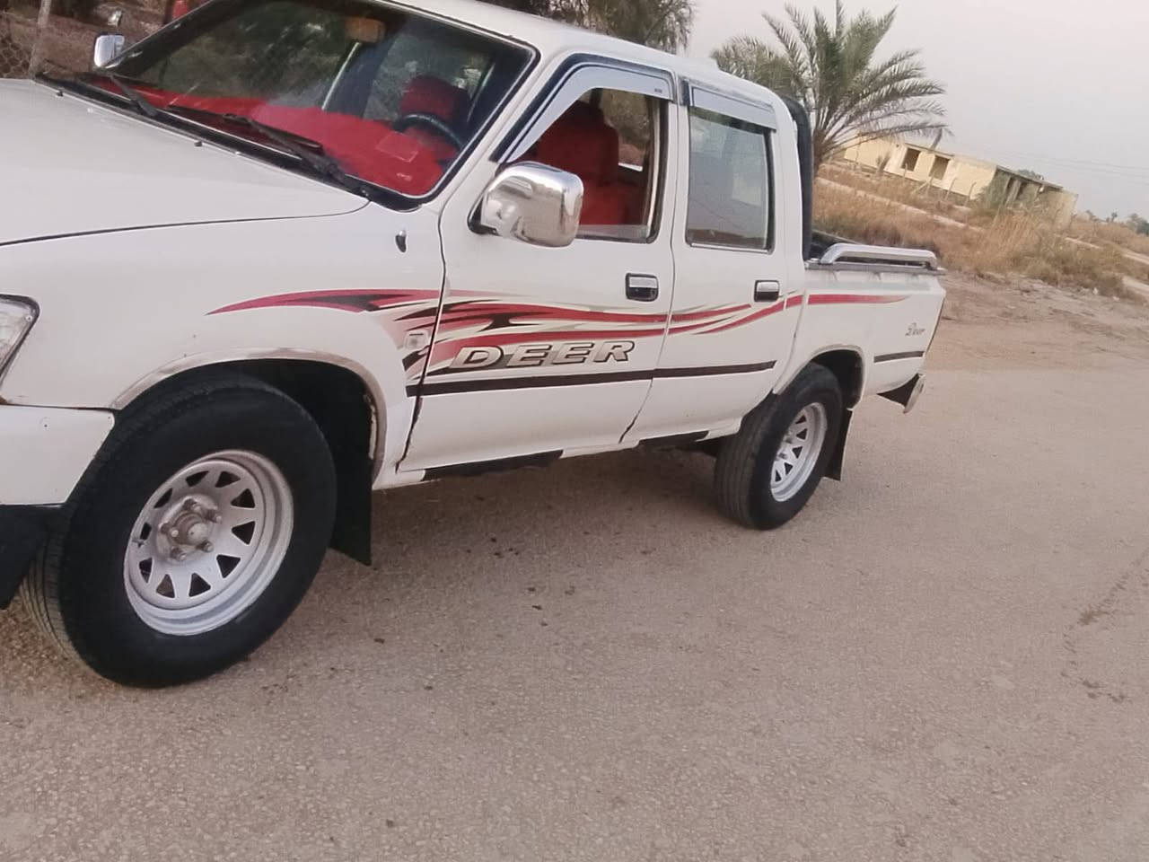 سلام عليكم 
دير 2005 
صبغ حزام جماليه بدون ضربه جاهزه من كلشي 
رقم قادسيه مشروع وطني 
مكاني بابل طليعه
سعر 40 وبيها مجال 
***********
