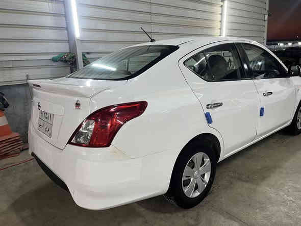 نيسان صني هندي 2020  بدون صبغ بسمي شرط تحويل دفتر بانزين بيها ماشيه ١١٣سنوية جديد هزه جديد مواصفات معروف سونار داخل منشور شراي تعال تدلل سعر 114
***********
