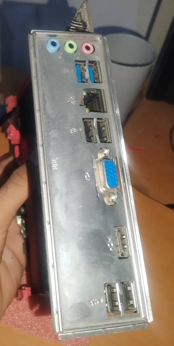 مذر بورد للبيع مستعمل الجيل الثاني والثالث
مكاني بغداد خلي سعرك وبل عافيه


**إذا كنت صاحب هذا الإعلان وتريد حذفه لأي سبب، رجاءا أرسل رسالة إلى الدعم الفني**