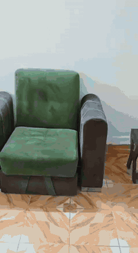 سلام عليكم قنفات تركي سريري للبيع حولت بيت جديد وما اريد اشدهم بيهم براغي بداخل ينشد وينفتح
***********
